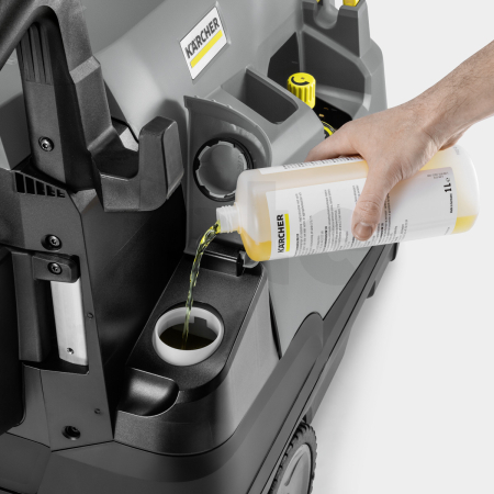 Vysokotlaký čistič s ohřevem KÄRCHER HDS 8/18-4 CXA 1.174-928.0