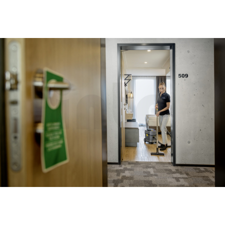 Bateriový vysavač na suché nečistoty KÄRCHER T 15/1 Bp 1.355-352.0